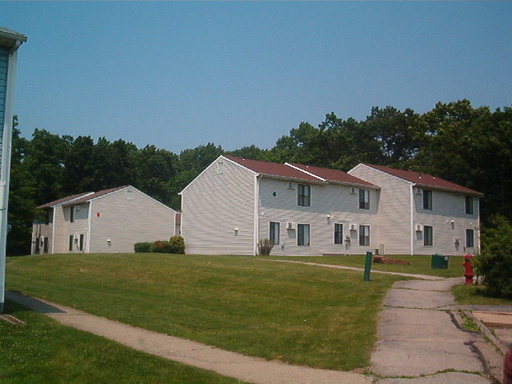 Hunter39;s Ridge affordable apartments in Brownsville, PA found at 